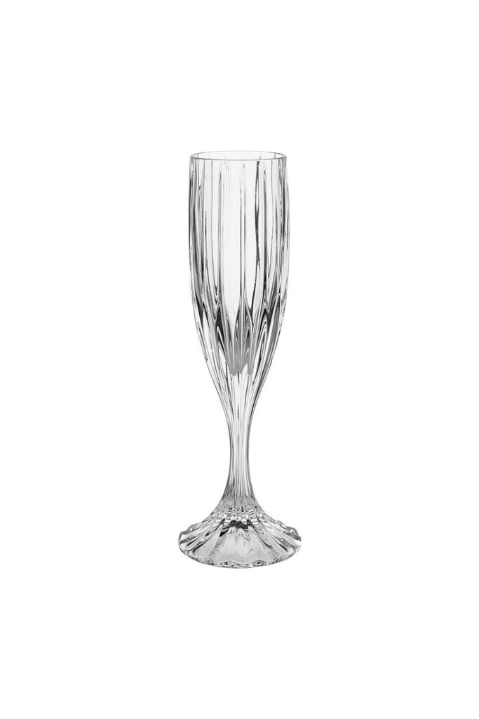 Crystal Glass Fine China 15 elegant easter table decor to try this year